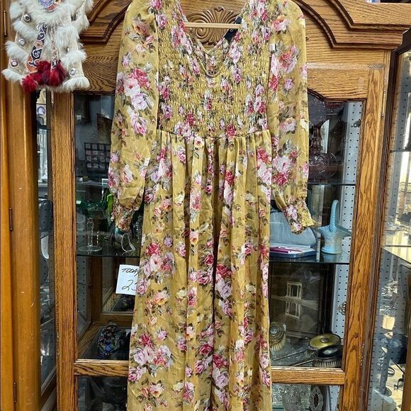 NWT OPT wick floral dress - Picture 5 of 5